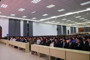 新学期 新起点 新高度 新挑战 新希望——农机与汽车学院 组织召开2023级新生入学教育暨表彰大会