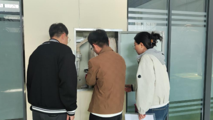 农机与汽车学院扎实开展实验室安全培训及消防应急演练活动