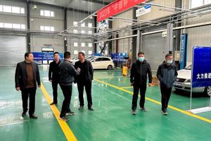 武威市农机推广站、凉州区农机局、天诚农机具有限公司等相关领导到农机与汽车学院交流洽谈