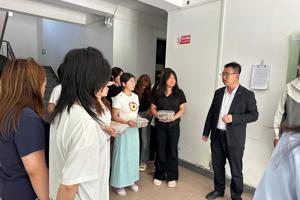 粽香飘进宿舍 温情浸润心田——农机与汽车学院暖心开展端午宿舍慰问活动