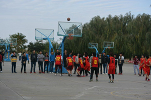 车辆工程系成功举办“迎新杯”篮球赛